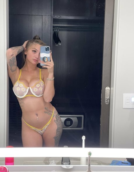 Foto di nudo di fuga di OnlyFans di Nattygonewild