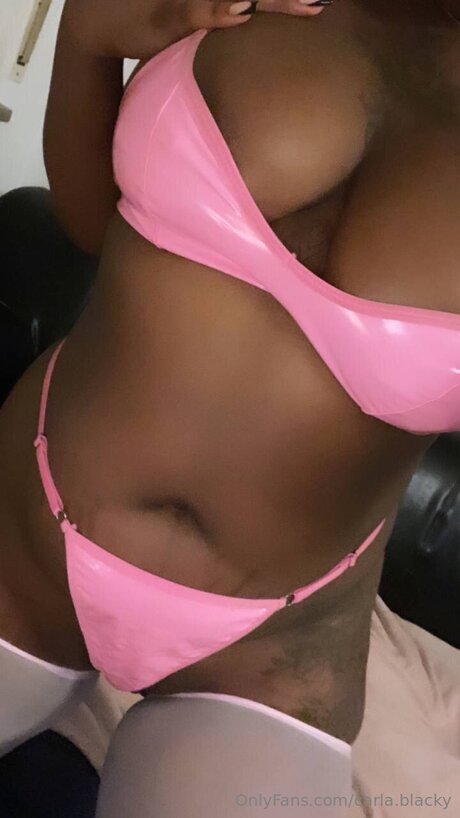 Foto di nudo di fuga di OnlyFans di Carla Blacky