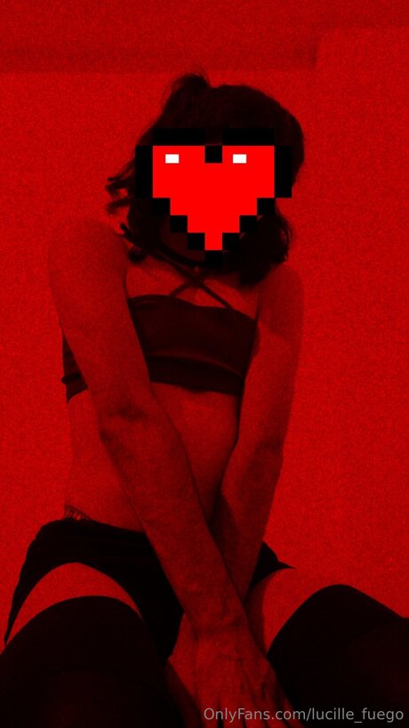 Foto di nudo di fuga di OnlyFans di Lucille Fuego