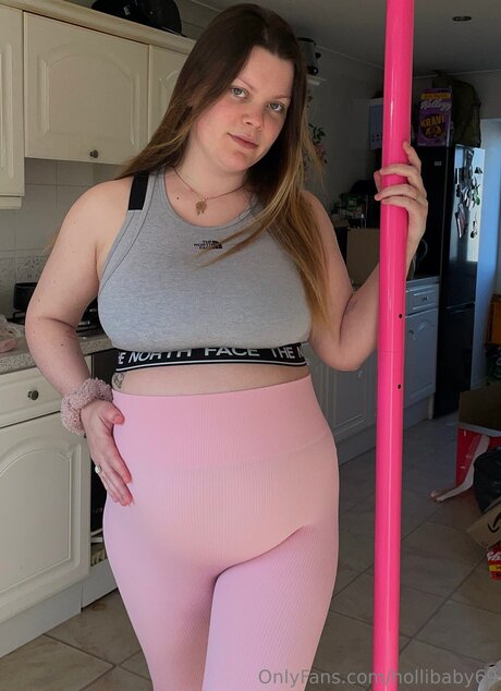 Hollibaby69