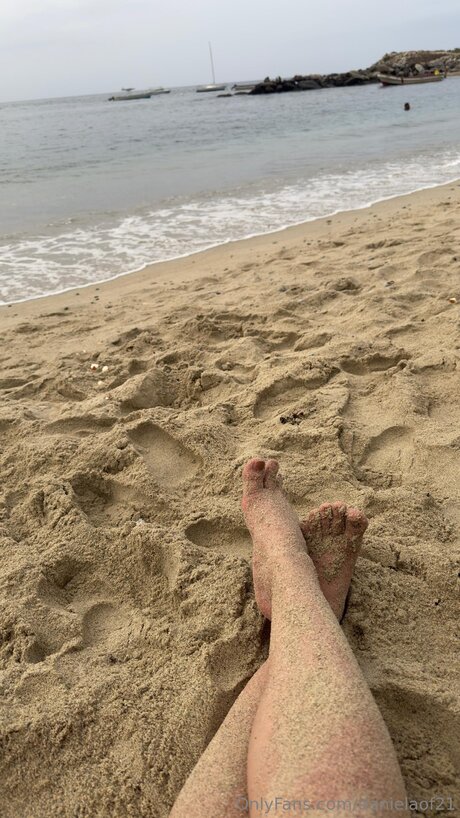 Foto di nudo di fuga di OnlyFans di Danielaof21