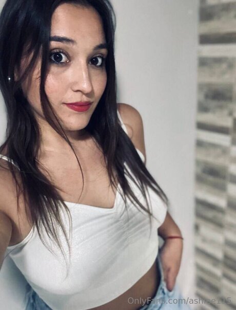 Ashlee115