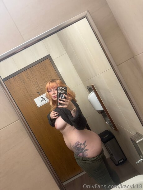 Foto di nudo di fuga di OnlyFans di Bookwormkc