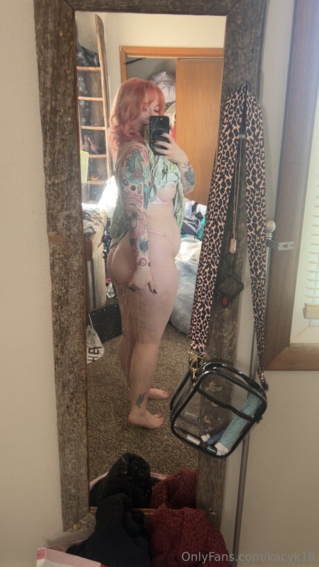 Foto di nudo di fuga di OnlyFans di Bookwormkc