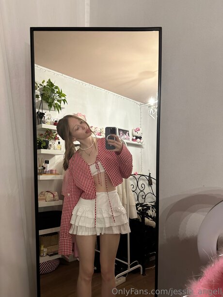 Foto di nudo di fuga di OnlyFans di Jessie Angell