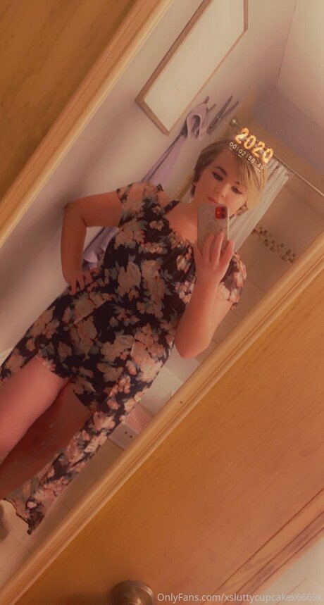 Xsluttycupcakex6669x