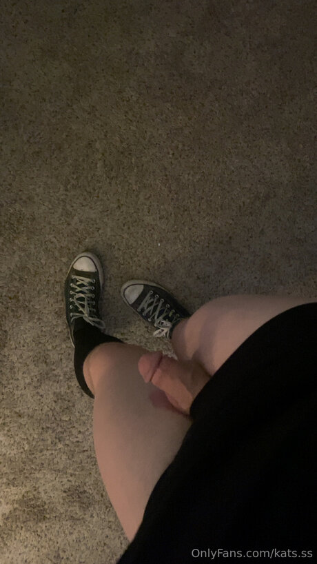 Foto di nudo di fuga di OnlyFans di Kats Ss