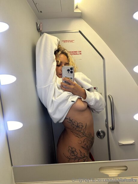 Foto di nudo di fuga di OnlyFans di Salahoftv