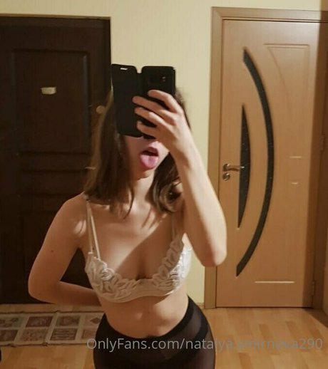 Foto di nudo di fuga di OnlyFans di Natalyasmirnova290