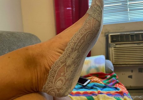 Foto di nudo di fuga di OnlyFans di Sunnymei