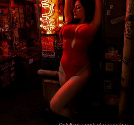 Foto di nudo di fuga di OnlyFans di Solaraeesther