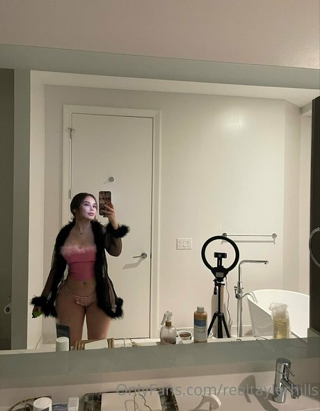 Foto di nudo di fuga di OnlyFans di Realtaylerhills