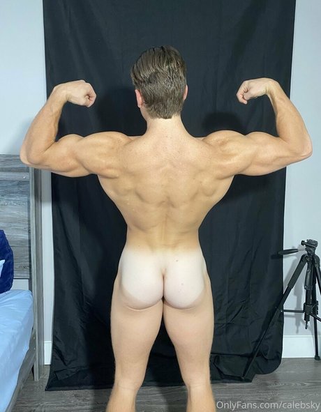 Foto di nudo di fuga di OnlyFans di Calebsky