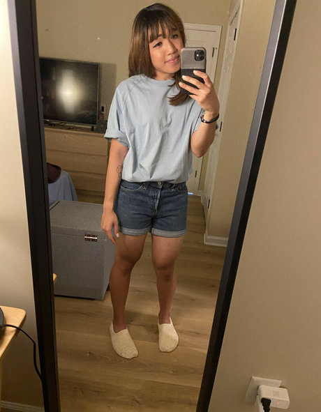 Foto di nudo di fuga di OnlyFans di Torianagrande