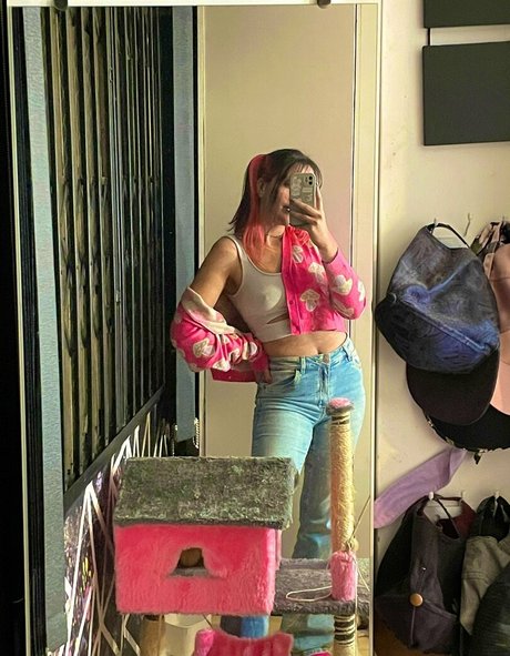 Foto di nudo di fuga di OnlyFans di Coelhopink