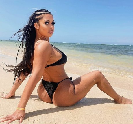 Amira Khalil
