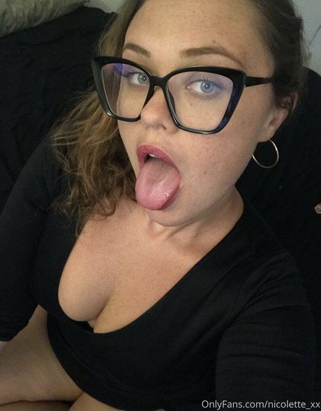 Nicolette_xx