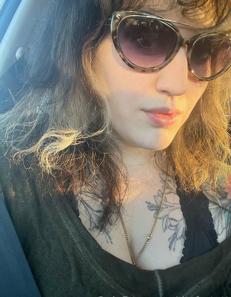 Foto di nudo di fuga di OnlyFans di Titsfortatt