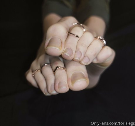 Foto di nudo di fuga di OnlyFans di Torislegs