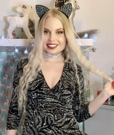 Foto di nudo di fuga di OnlyFans di Ittybittyprettykittyfree