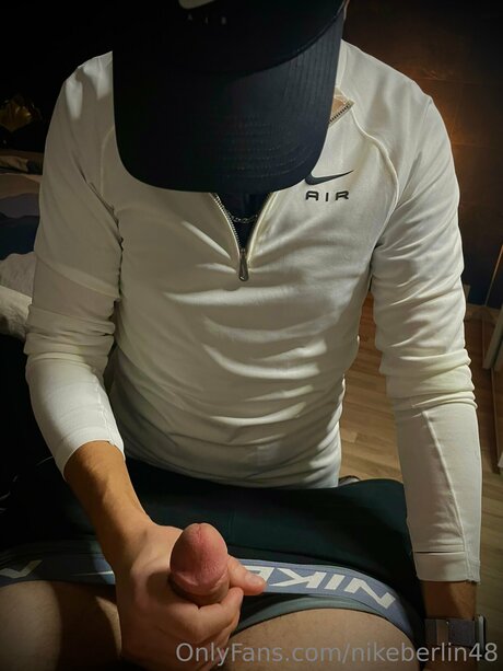 Foto di nudo di fuga di OnlyFans di Nikeberlin48