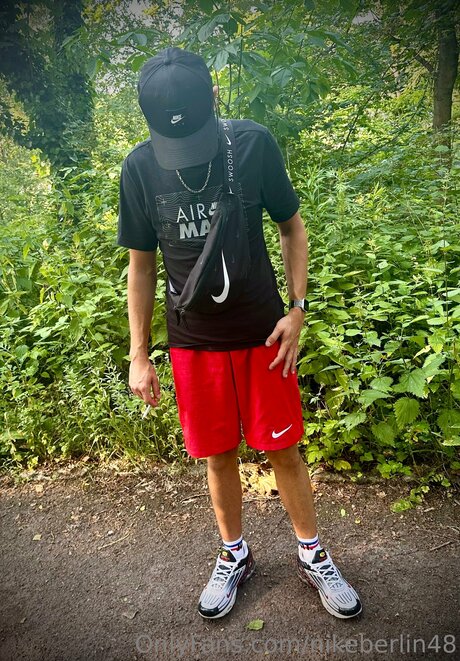 Nikeberlin48