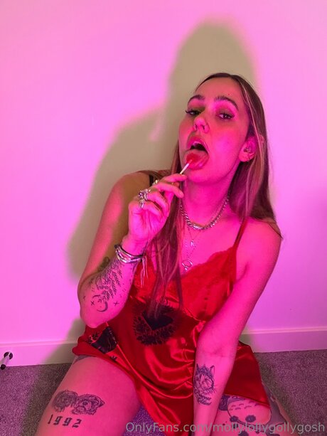 Foto di nudo di fuga di OnlyFans di Mollylollygollygosh