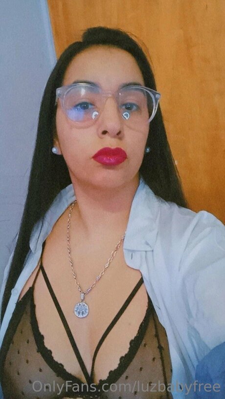Foto di nudo di fuga di OnlyFans di Luzbabyfree