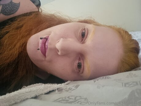 Foto di nudo di fuga di OnlyFans di U434660415