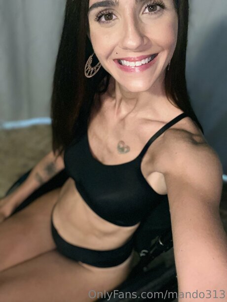 Foto di nudo di fuga di OnlyFans di Mando313