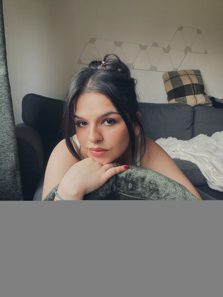 Foto di nudo di fuga di OnlyFans di Sassysai Free