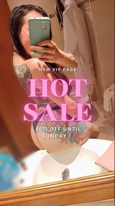 Foto di nudo di fuga di OnlyFans di Stefanihotsnakefree