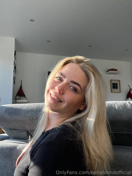 Bellablondofficial