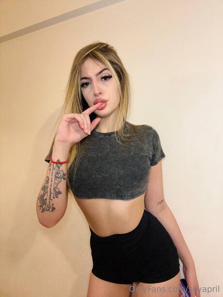 Foto di nudo di fuga di OnlyFans di Soyapril