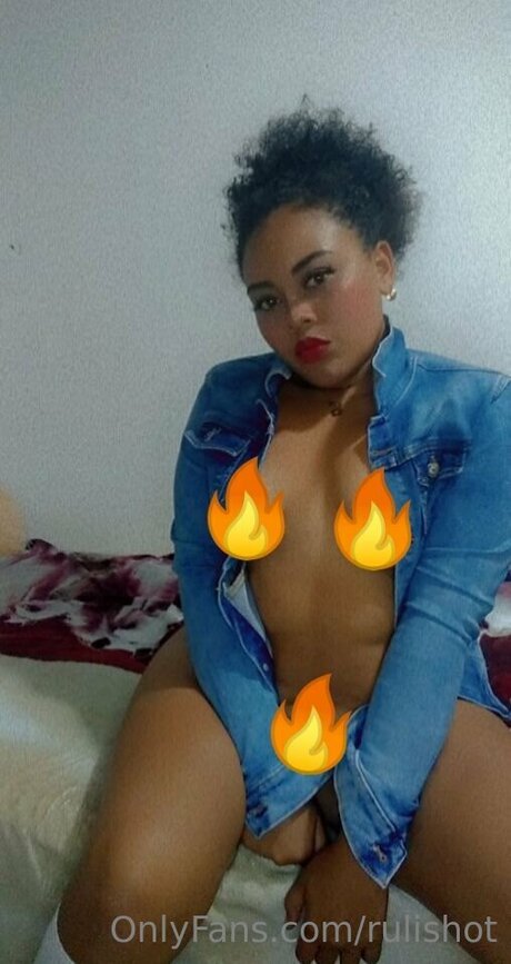 Foto di nudo di fuga di OnlyFans di Rulishot