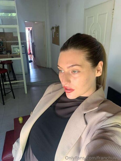 Foto di nudo di fuga di OnlyFans di Franchuvip