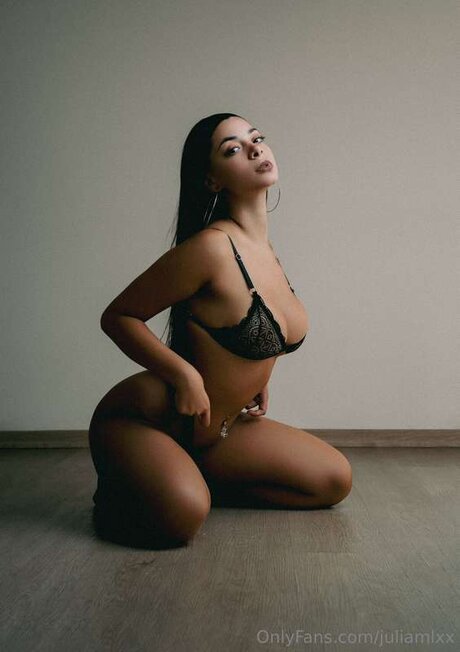 Juliamlxx