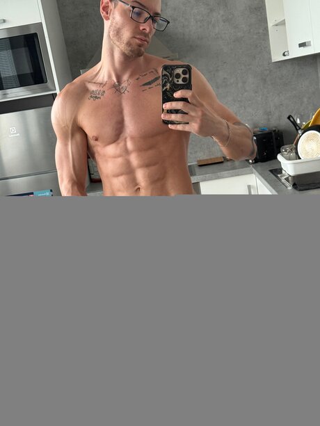 Foto di nudo di fuga di OnlyFans di Martinwildx