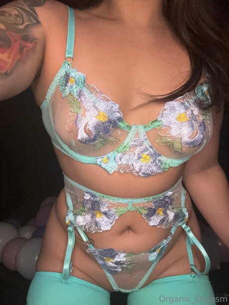Foto di nudo di fuga di OnlyFans di Organic Orgasm