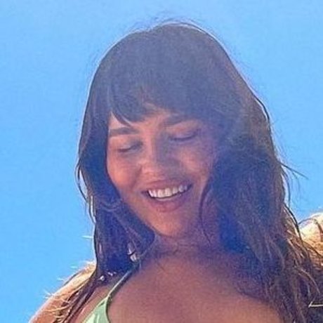 Foto di nudo di fuga di OnlyFans di Bellaagolden