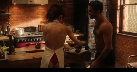 Foto di nudo di fuga di OnlyFans di Sarah Shahi