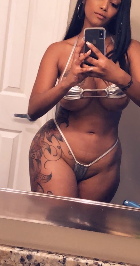 Ms_Fernandes25