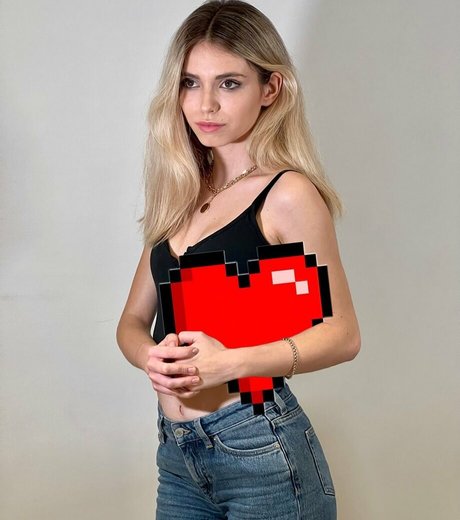 Foto di nudo di fuga di OnlyFans di Anna Cramling