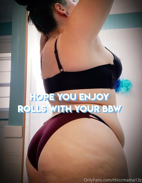 Foto di nudo di fuga di OnlyFans di Thiccmama13z