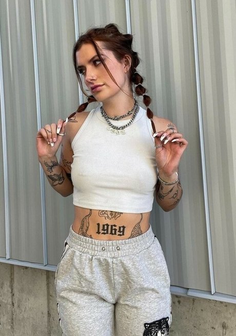 Foto di nudo di fuga di OnlyFans di Emilysullivan