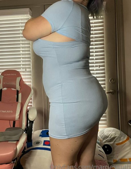 Foto di nudo di fuga di OnlyFans di Marciestruth