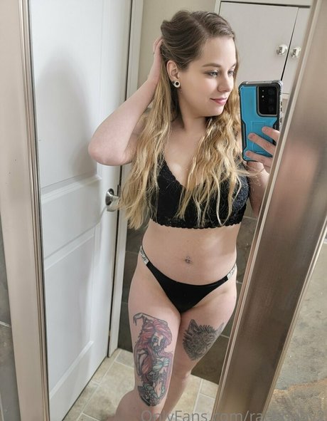 Foto di nudo di fuga di OnlyFans di Rachbaby2