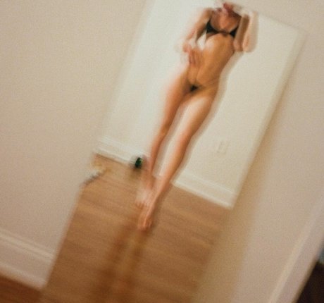Foto di nudo di fuga di OnlyFans di Lauren Bonner