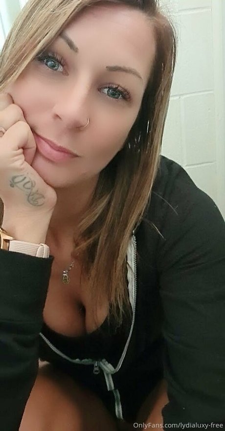 Lydialuxyfree