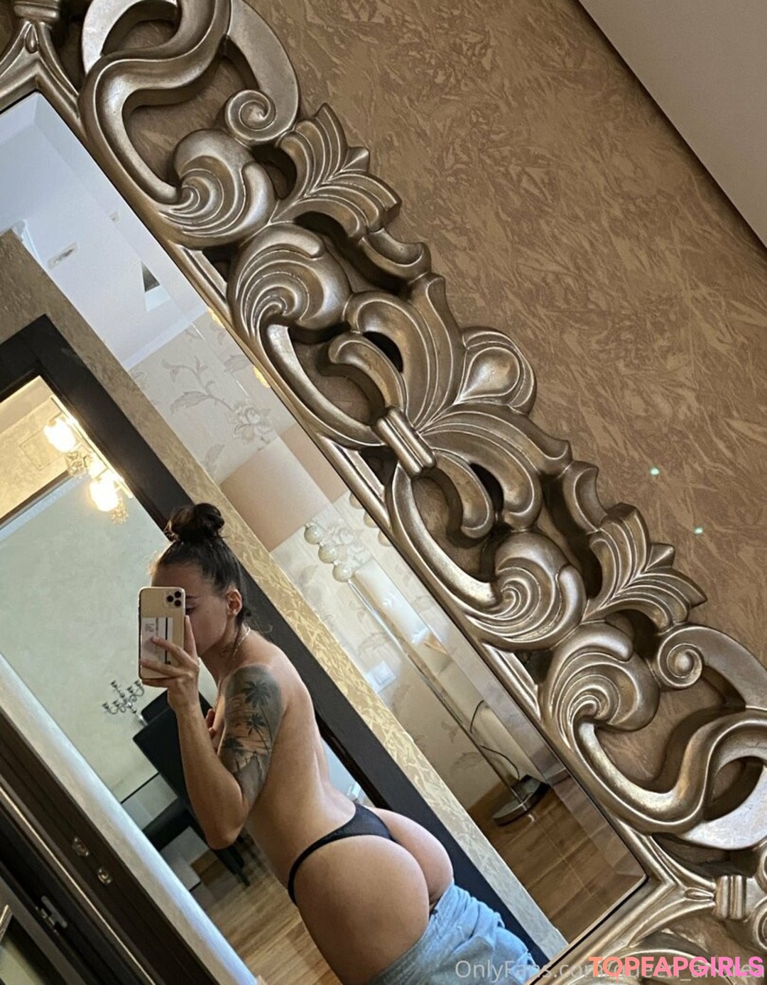 Foto di nudo di fuga di OnlyFans di Queen Andrea #55 Foto di nudo di fuga di OnlyFans di Queen Andrea #55